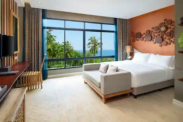 Deluxe Queen Room for Diving Accommodation in Koh Tao Deluxe Queen room with ocean view for diving accommodation in Koh Tao